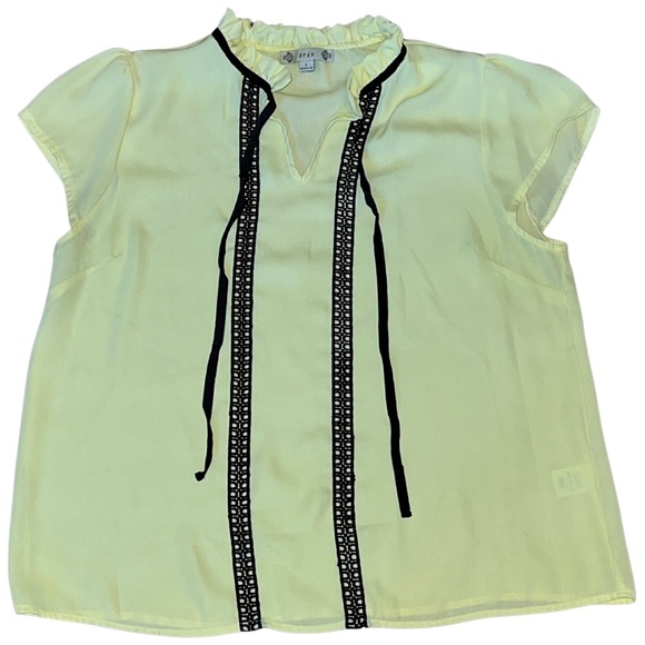 5/$25 Misc Bundle Deal - Dress Shirt Bundle - L - Picture 2 of 7